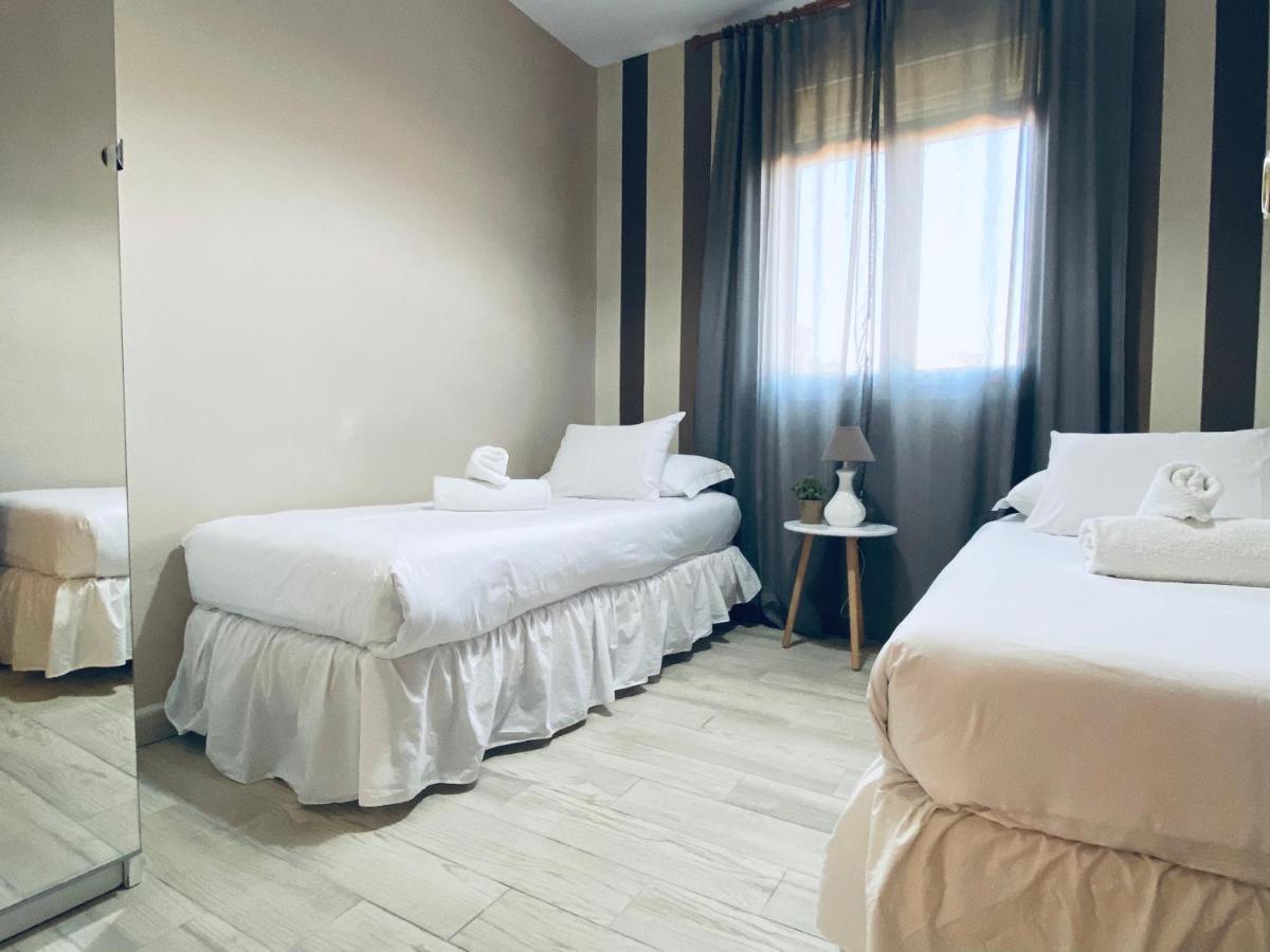 Apartamento Victoria Malaga Exterior photo