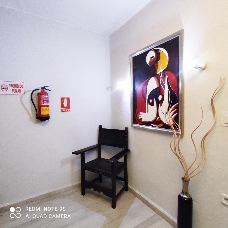 Apartamento Victoria Malaga Exterior photo