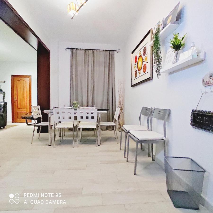 Apartamento Victoria Malaga Exterior photo